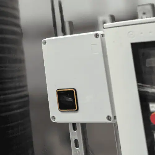 Tank with PocketBulk Tank Insight 1 installed on